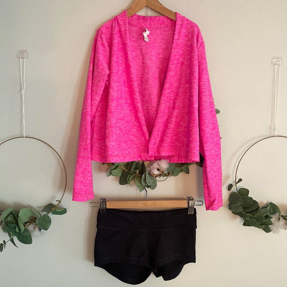 Triple Flip Athletic Rythmic Gymnastics dance short Black 4 pink shrug dance lot